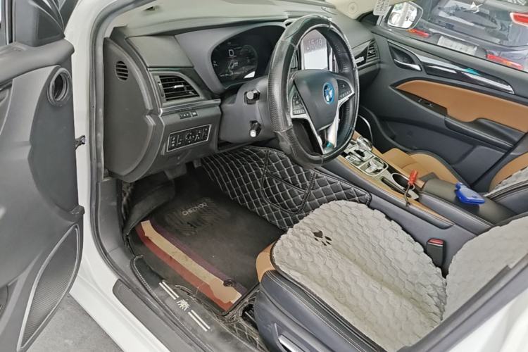Used BYD Qin New Energy 2018 Qin EV450 Smart Connect Prestige Model Driver Seat