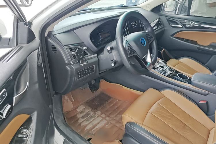 Used BYD Qin New Energy 2018 Qin EV450 Smart Connect Prestige Model Driver Seat