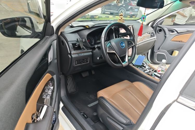 Used BYD Qin New Energy 2018 1.5T Smart Connect Premium Model Driver Seat