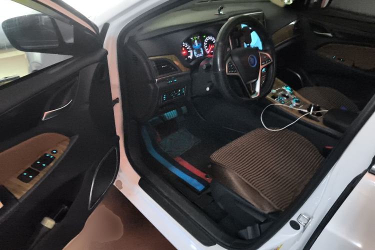 Used BYD Qin New Energy 2018 1.5T Smart Connect Premium Model Driver Seat