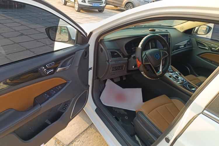 Used BYD Qin New Energy 2018 Qin EV450 Smart Connect Prestige Model Driver Seat