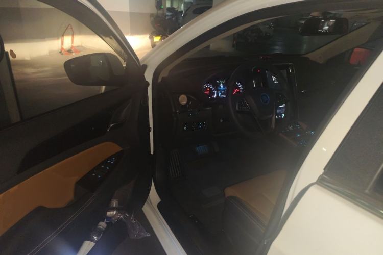 Used BYD Qin New Energy 2018 1.5T Smart Connect Premium Model Driver Seat