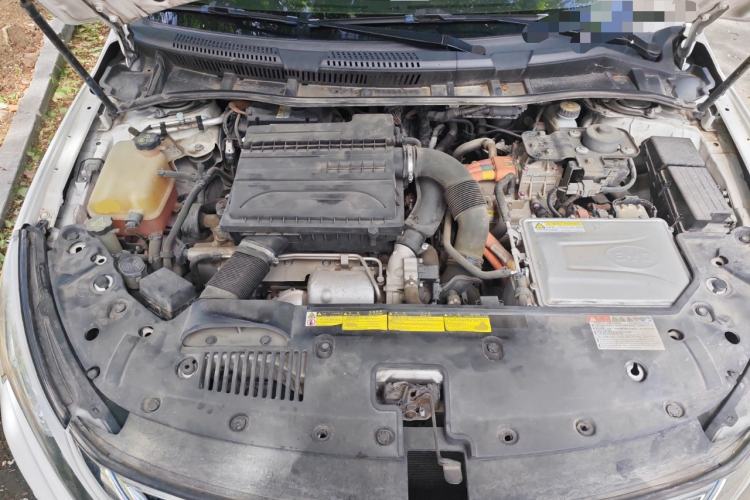 Used BYD Qin New Energy 2018 1.5T Smart Connect Premium Model Engine Bay