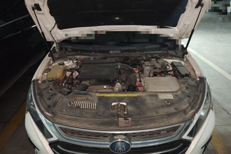 Used BYD Qin New Energy 2018 1.5T Smart Connect Premium Model Engine Bay