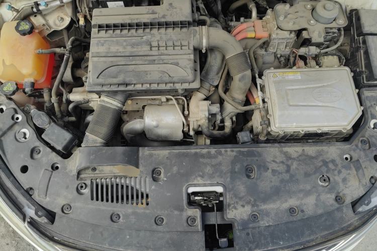 Used BYD Qin New Energy 2018 1.5T Smart Connect Premium Model Engine Bay