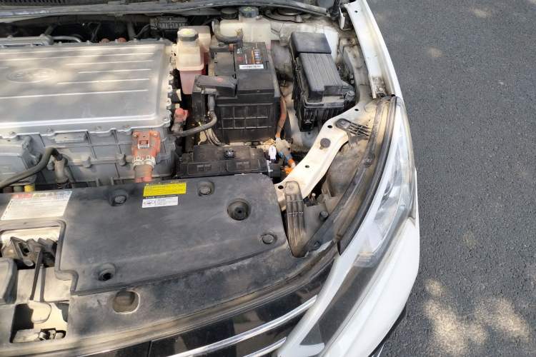 Used BYD Qin New Energy 2018 Qin EV450 Smart Connect Prestige Model Engine Bay Left