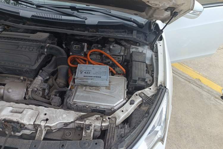 Used BYD Qin New Energy 2018 1.5T Smart Connect Premium Model Engine Bay Left