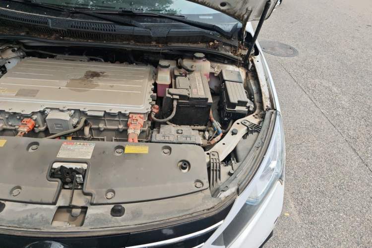 Used BYD Qin New Energy 2018 Qin EV450 Smart Connect Prestige Model Engine Bay Left