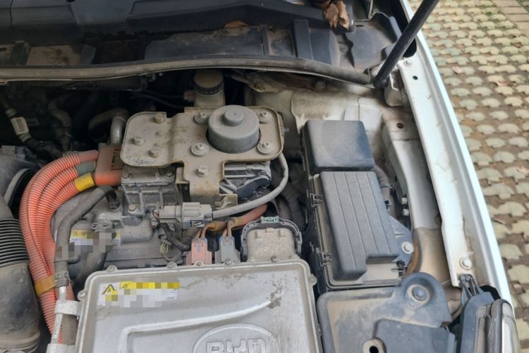 Used BYD Qin New Energy 2018 1.5T Smart Connect Premium Model Engine Bay Left