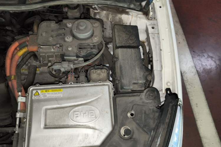 Used BYD Qin New Energy 2018 1.5T Smart Connect Premium Model Engine Bay Left