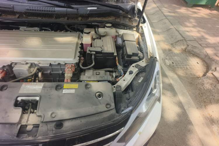 Used BYD Qin New Energy 2018 Qin EV450 Smart Connect Prestige Model Engine Bay Left