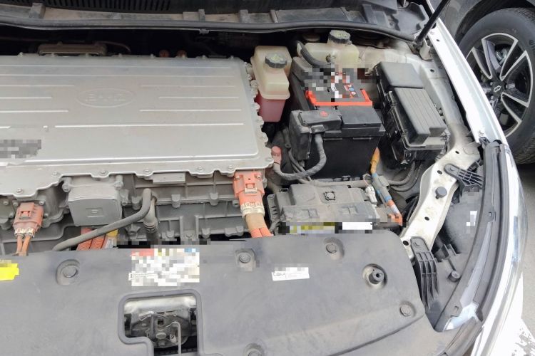 Used BYD Qin New Energy 2018 Qin EV450 Smart Connect Prestige Model Engine Bay Left