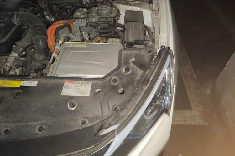 Used BYD Qin New Energy 2018 1.5T Smart Connect Premium Model Engine Bay Left