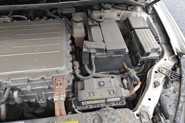 Used BYD Qin New Energy 2018 Qin EV450 Smart Connect Prestige Model Engine Bay Left