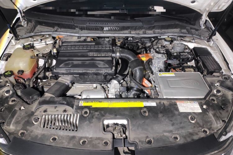 Used BYD Qin New Energy 2018 1.5T Smart Connect Premium Model Engine Bay