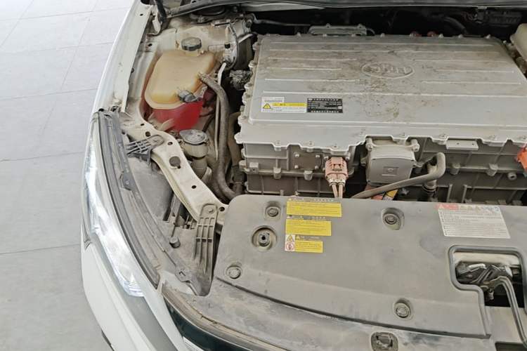 Used BYD Qin New Energy 2018 Qin EV450 Smart Connect Prestige Model Engine Bay Right