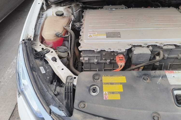 Used BYD Qin New Energy 2018 Qin EV450 Smart Connect Prestige Model Engine Bay Right