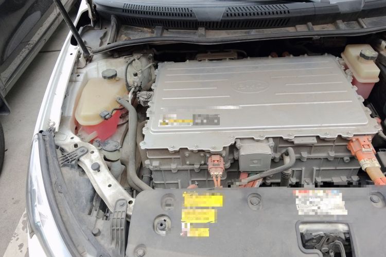 Used BYD Qin New Energy 2018 Qin EV450 Smart Connect Prestige Model Engine Bay Right