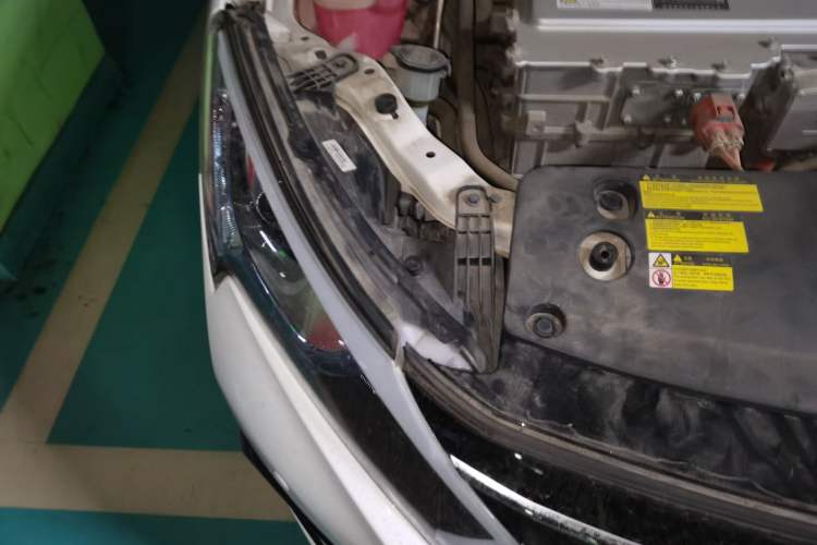 Used BYD Qin New Energy 2018 Qin EV450 Smart Connect Prestige Model Engine Bay Right