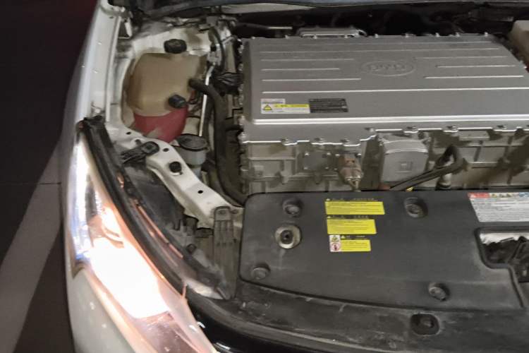 Used BYD Qin New Energy 2018 Qin EV450 Smart Connect Prestige Model Engine Bay Right
