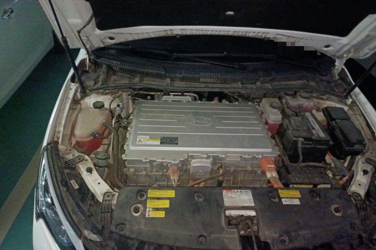 Used BYD Qin New Energy 2018 Qin EV450 Smart Connect Prestige Model Engine Bay Right