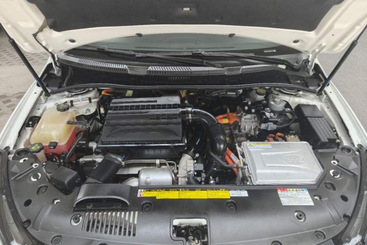 Used BYD Qin New Energy 2018 1.5T Smart Connect Premium Model Engine Bay