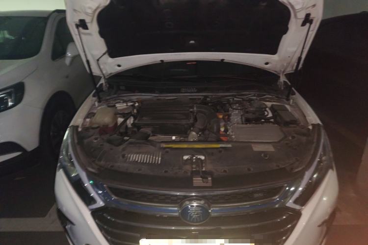 Used BYD Qin New Energy 2018 1.5T Smart Connect Premium Model Engine Bay
