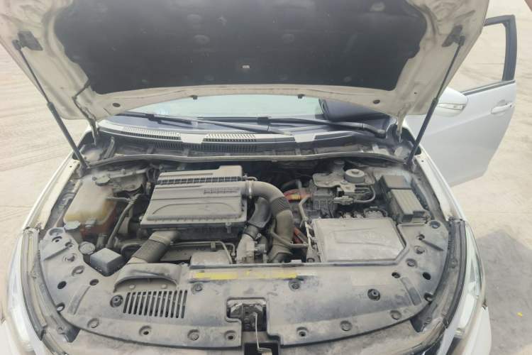 Used BYD Qin New Energy 2018 1.5T Smart Connect Premium Model Engine Bay