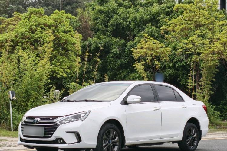 Used BYD Qin New Energy 2018 1.5T Smart Connect Premium Model Guazi used car, China used car export, Used car for sale, Used  cars, Cheapest cars for sale