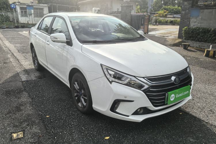 Used BYD Qin New Energy 2018 1.5T Smart Connect Premium Model Exterior 2