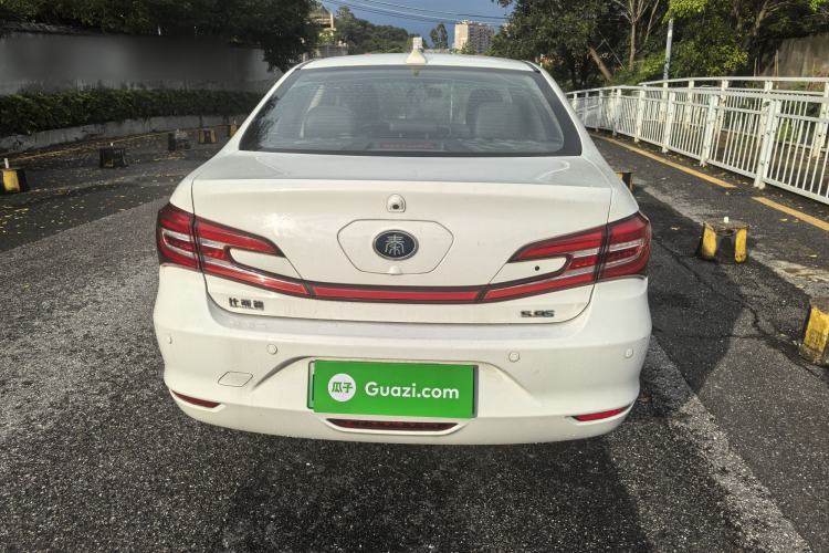 Used BYD Qin New Energy 2018 1.5T Smart Connect Premium Model Exterior 4