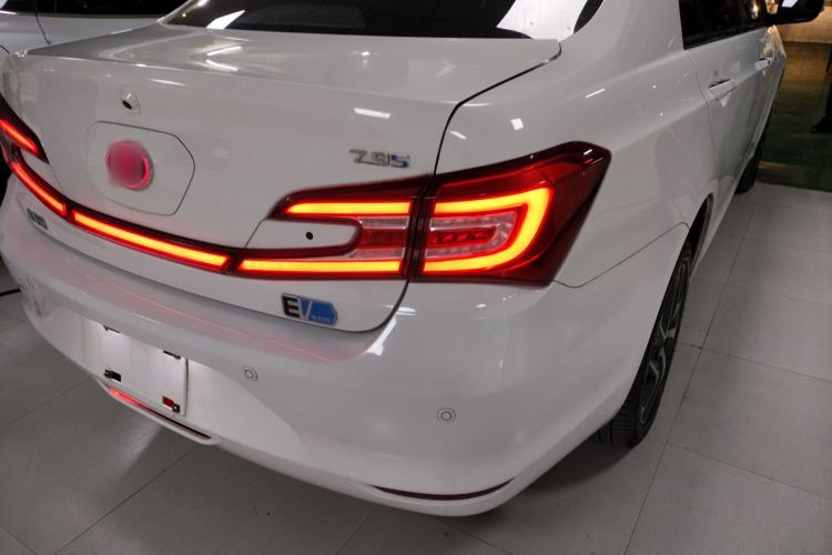 Used BYD Qin New Energy 2018 Qin EV450 Smart Connect Prestige Model Exterior 6