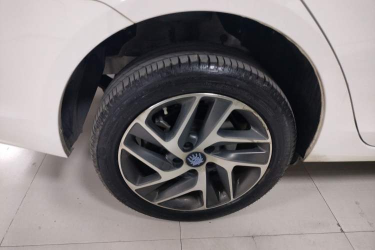 Used BYD Qin New Energy 2018 Qin EV450 Smart Connect Prestige Model Exterior 8