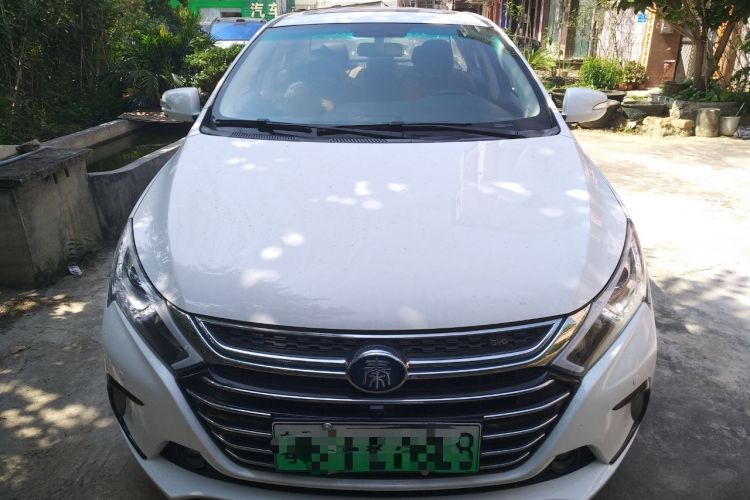 Used BYD Qin New Energy 2018 1.5T Smart Connect Premium Model Front