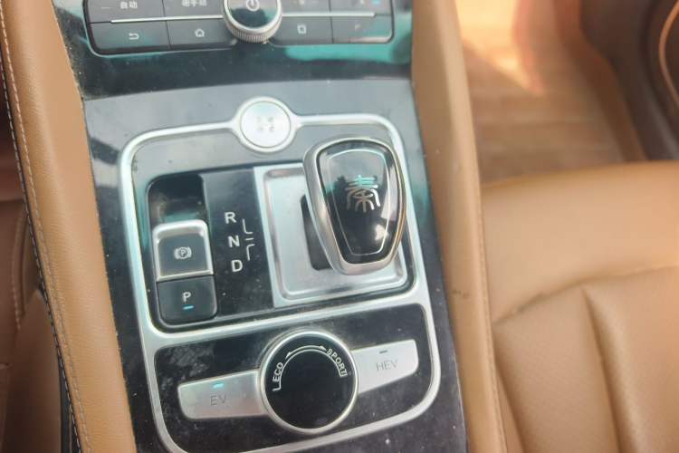 Used BYD Qin New Energy 2018 1.5T Smart Connect Premium Model Gear Lever