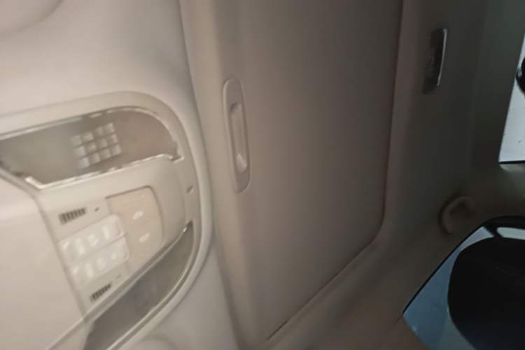 Used BYD Qin New Energy 2018 1.5T Smart Connect Premium Model Headliner