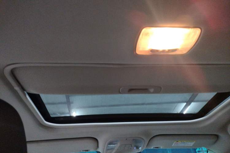 Used BYD Qin New Energy 2018 Qin EV450 Smart Connect Prestige Model Headliner