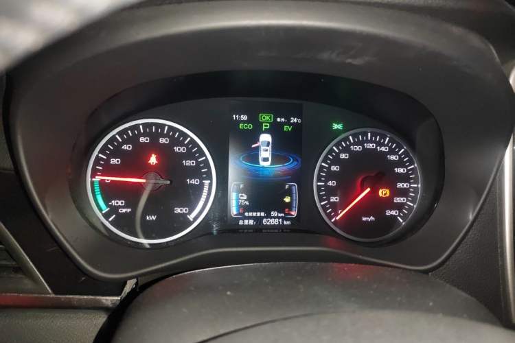 Used BYD Qin New Energy 2018 1.5T Smart Connect Premium Model Instrument Cluster
