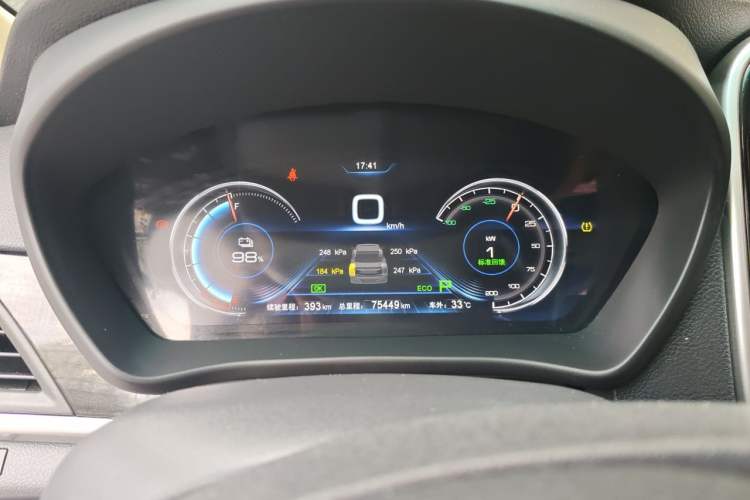 Used BYD Qin New Energy 2018 Qin EV450 Smart Connect Prestige Model Instrument Cluster