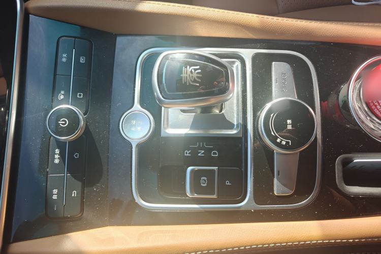 Used BYD Qin New Energy 2018 Qin EV450 Smart Connect Prestige Model Interior 4