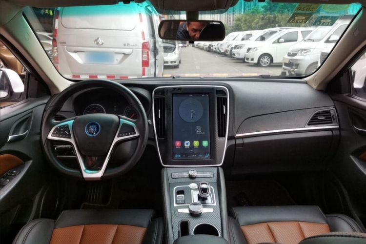 Used BYD Qin New Energy 2018 1.5T Smart Connect Elite Model Interior 4
