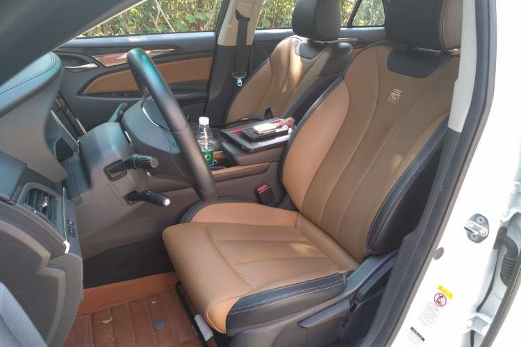 Used BYD Qin New Energy 2018 1.5T Smart Connect Premium Model Left Front Seat