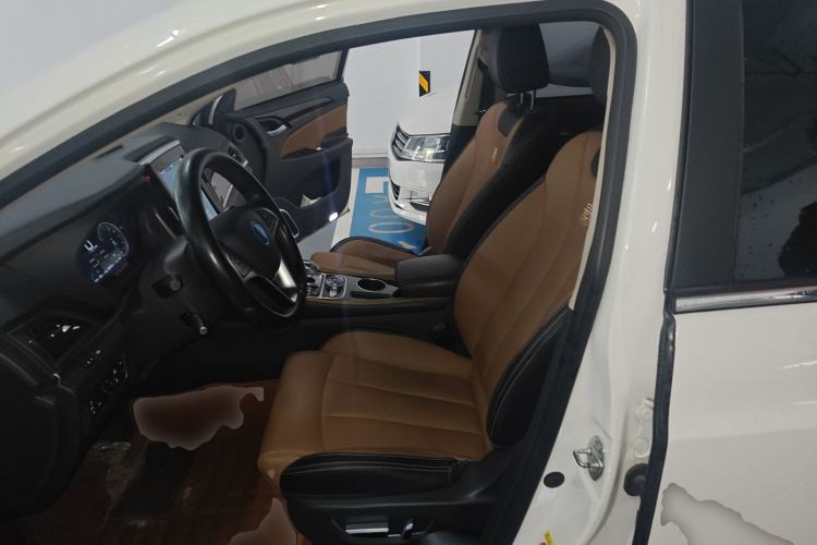 Used BYD Qin New Energy 2018 Qin EV450 Smart Connect Prestige Model Left Front Seat