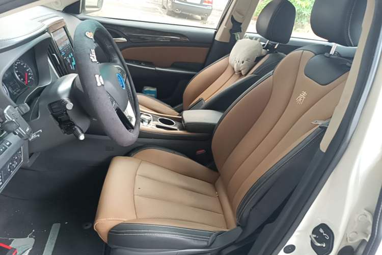 Used BYD Qin New Energy 2018 1.5T Smart Connect Premium Model Left Front Seat