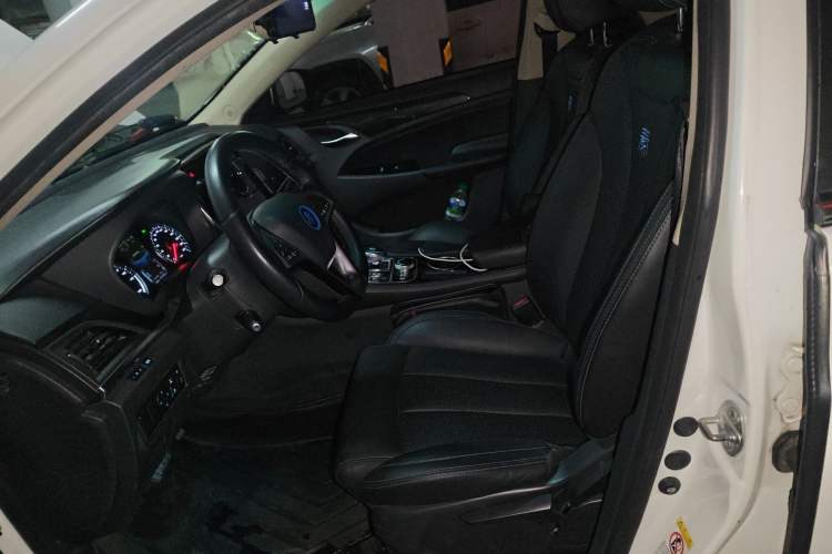Used BYD Qin New Energy 2018 1.5T Smart Connect Elite Model Left Front Seat