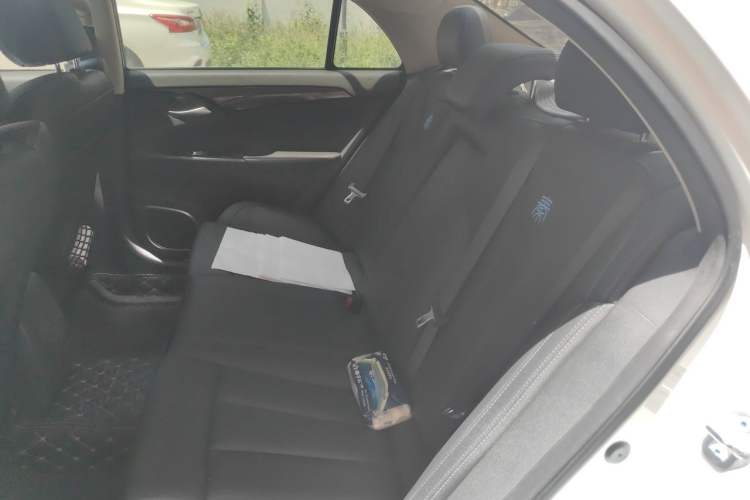 Used BYD Qin New Energy 2018 1.5T Smart Connect Elite Model Left Rear Seat