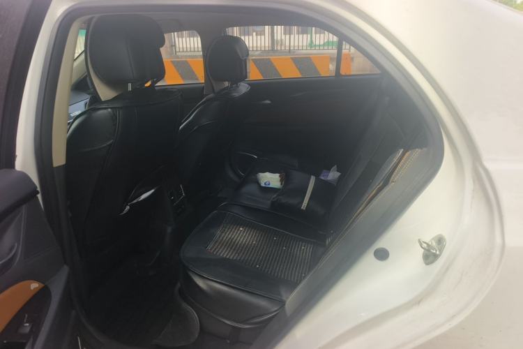 Used BYD Qin New Energy 2018 Qin EV450 Smart Connect Prestige Model Left Rear Seat