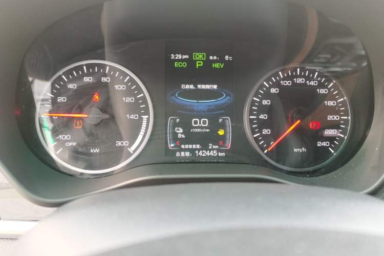 Used BYD Qin New Energy 2018 1.5T Smart Connect Premium Model Odometer Close Up