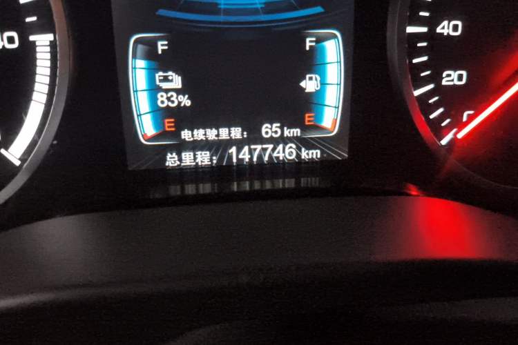Used BYD Qin New Energy 2018 1.5T Smart Connect Premium Model Odometer Close Up