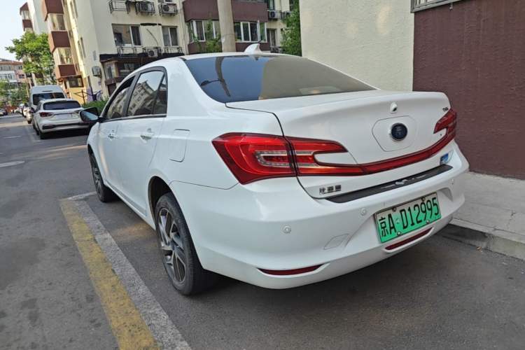 Used BYD Qin New Energy 2018 Qin EV450 Smart Connect Prestige Model Rear Left 45 Deg